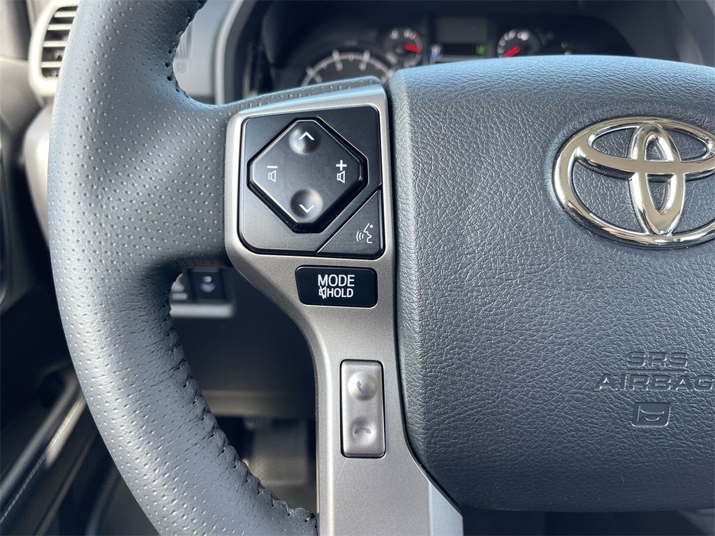 2024 Toyota 4Runner SR5 4WD V6
